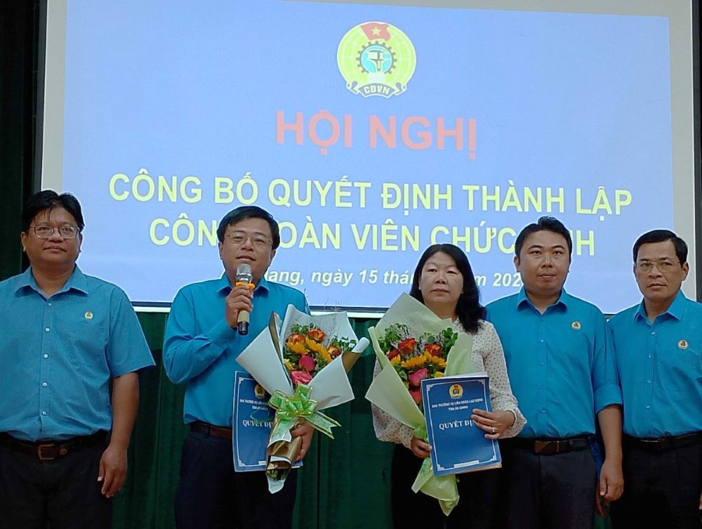 Ông Huỳnh Ngọc Minh làm Chủ tịch Công đoàn Viên chức tỉnh An Giang