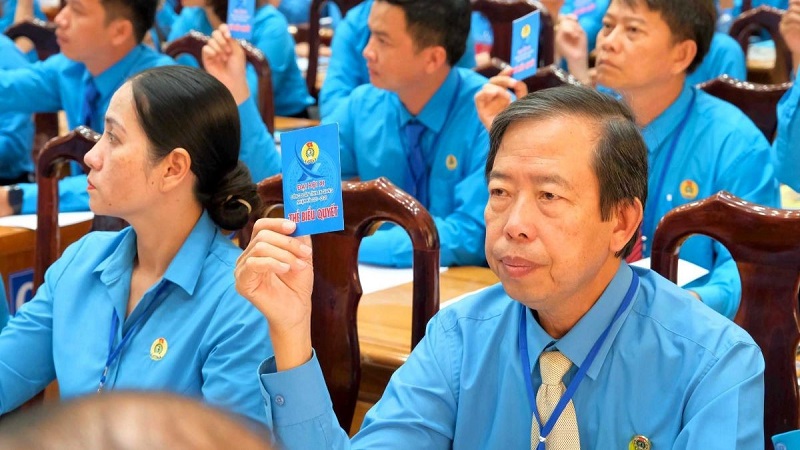 C:\Users\NDDTHANH\Desktop\DAI HOI XI\DH XI 3.jpg