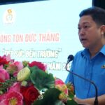 Trên 100 suất học bổng và quà “Tiếp sức đến trường” trao cho con đoàn viên, người lao động tỉnh An Giang